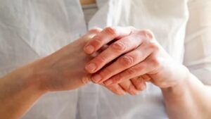 diabetes skin symptoms.webp