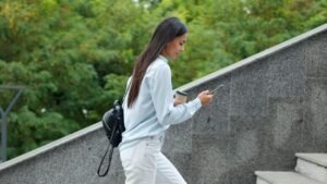 climbing stairs 1769520056892 1769520057180 1784862291034 78fff033 f834 4988 8fc4 8ac0474017e1